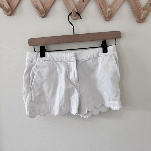 Girls Crewcuts J.CREW White Chino Casual Shorts Scalloped Hem - Size 12 - Picture 1 of 7